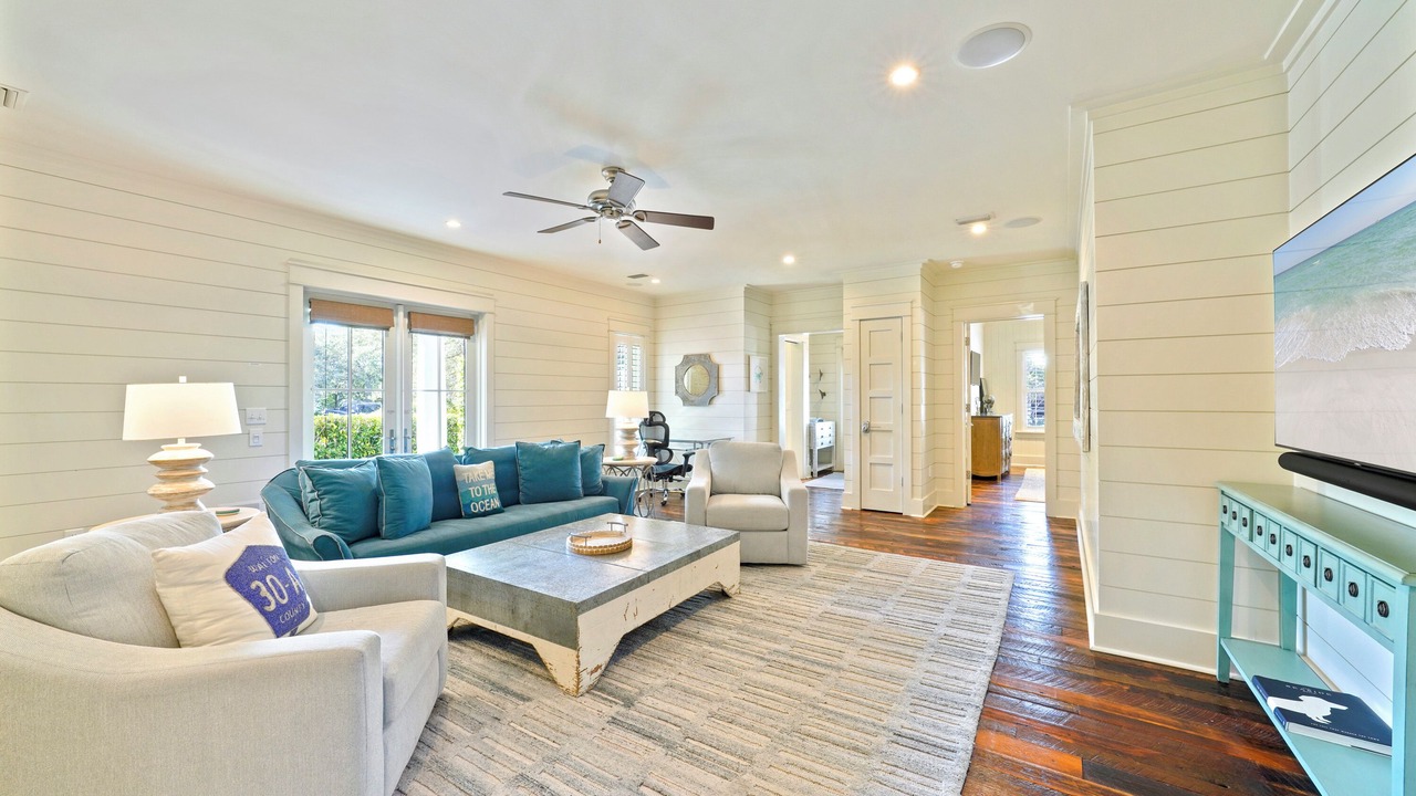 Photo of Bedroom in Seaside