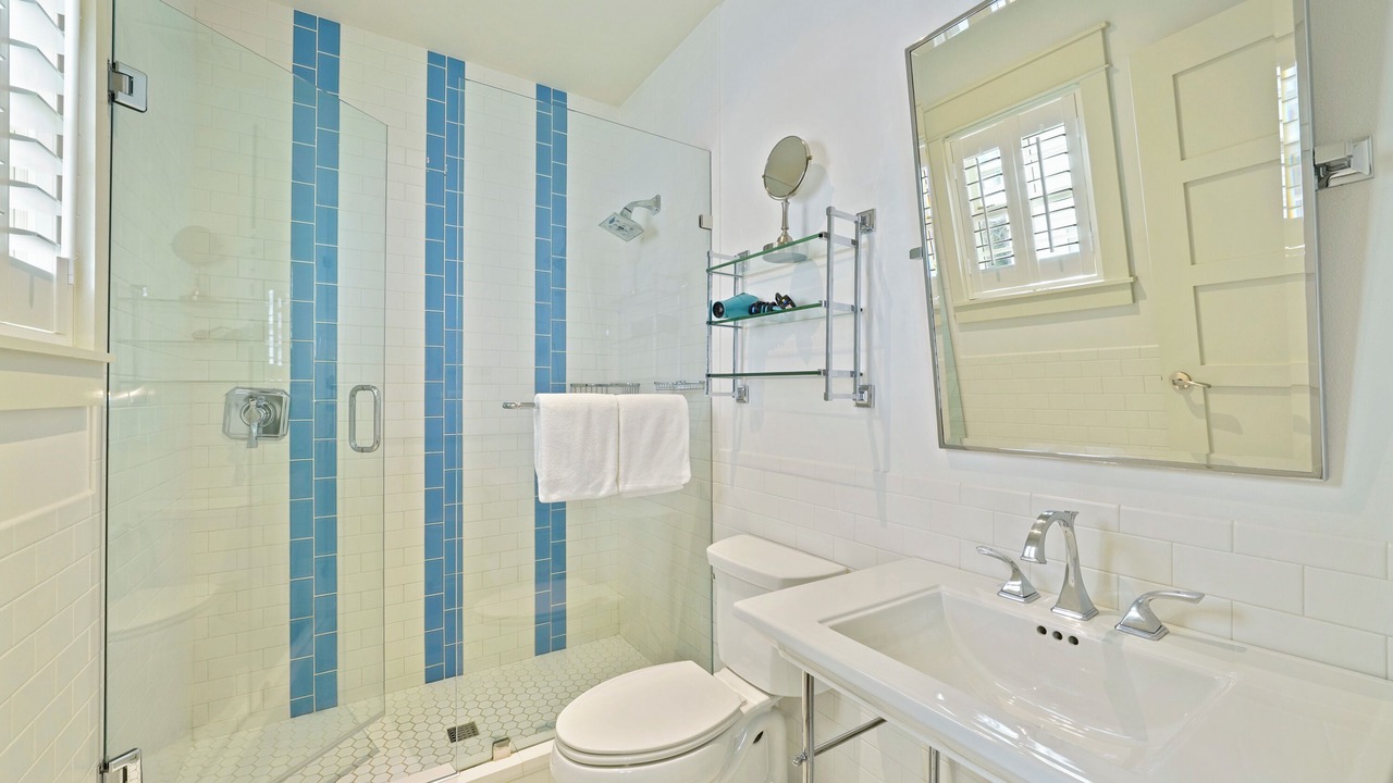 Photo of Bathroom in Seaside
