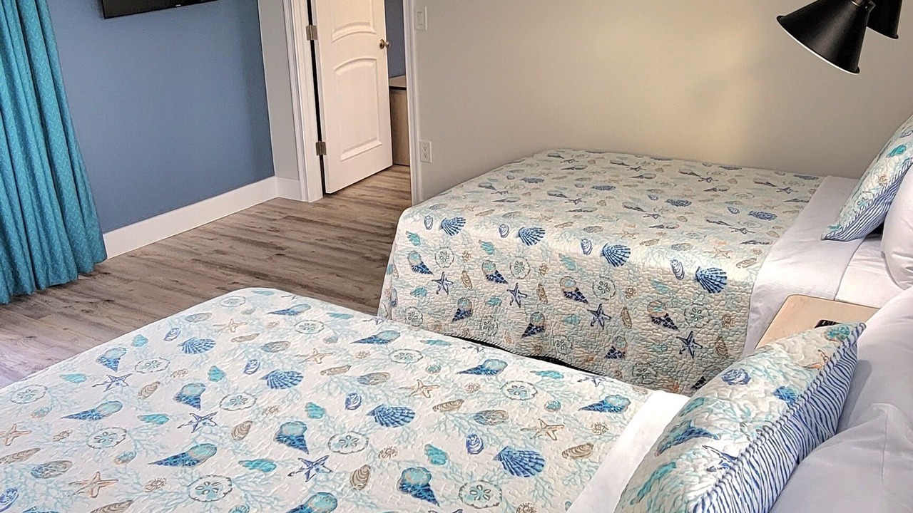 Photo of Bedroom in Treasure Island