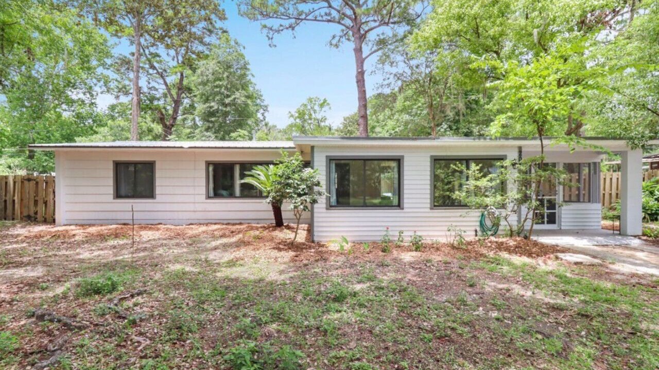 Photo of Outdoor in Gainesville