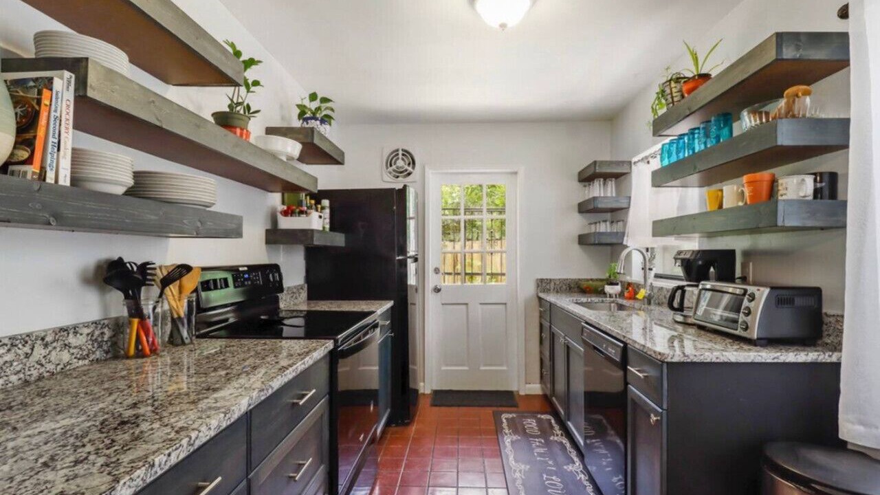 Photo of Kitchen in Gainesville