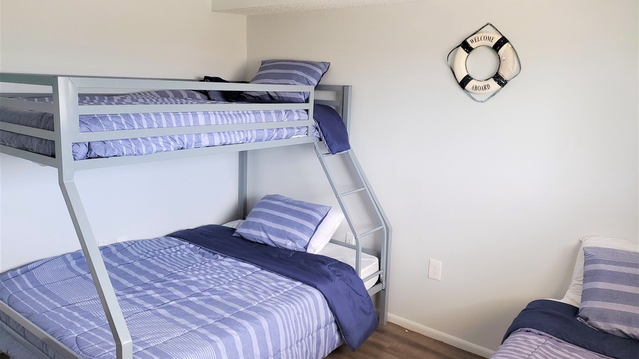 Photo of Bedroom in Crescent Beach