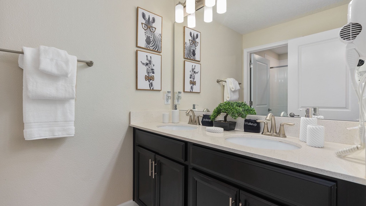 Photo of Bathroom in Davenport