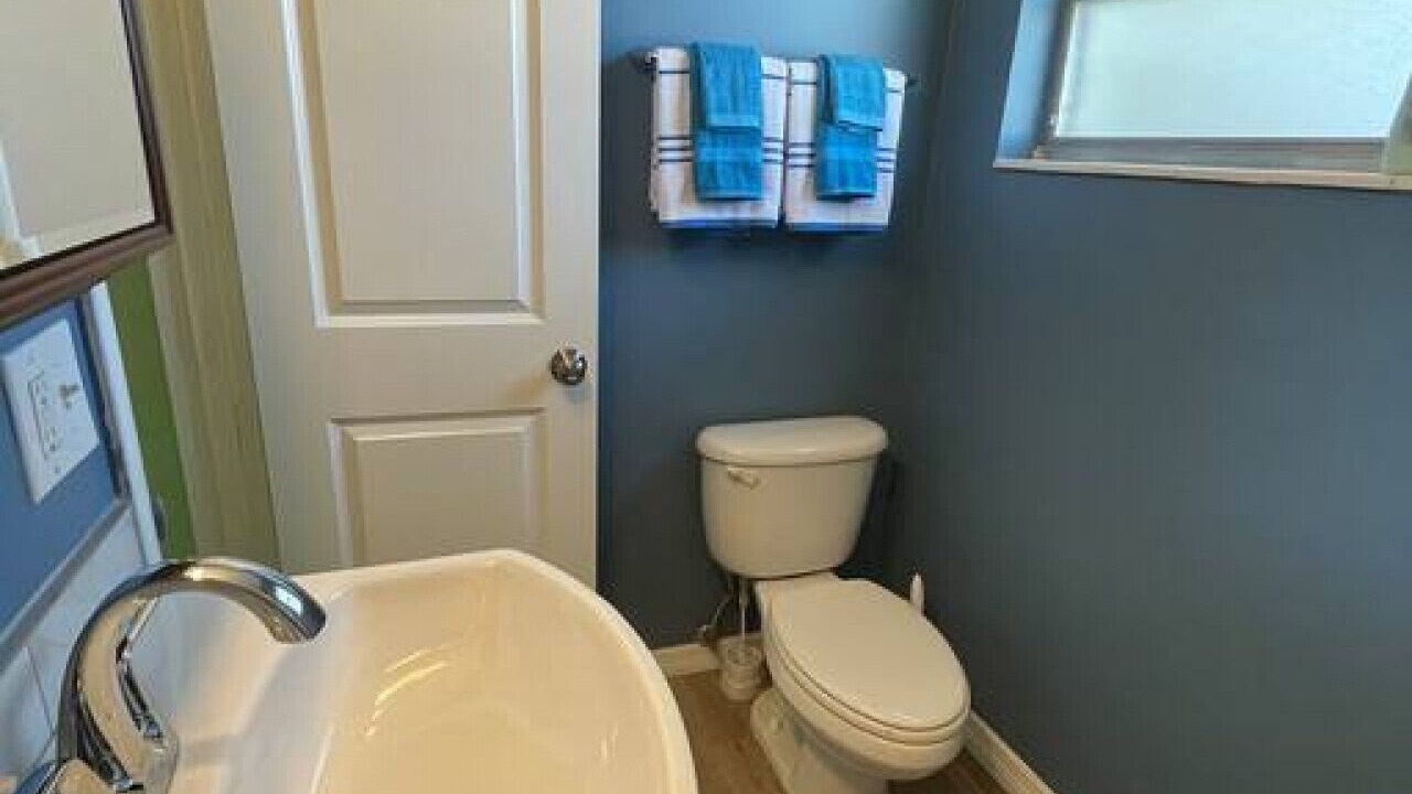 Photo of Bathroom in Port Canaveral