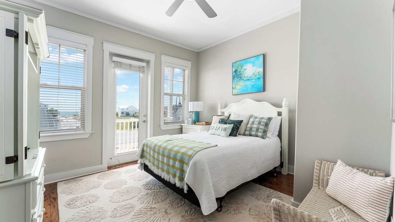 Photo of Bedroom in Waterside Village