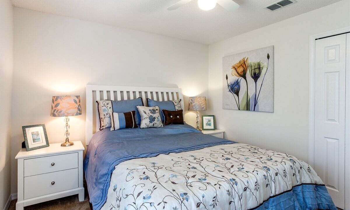 Photo of Bedroom in Orange Tree