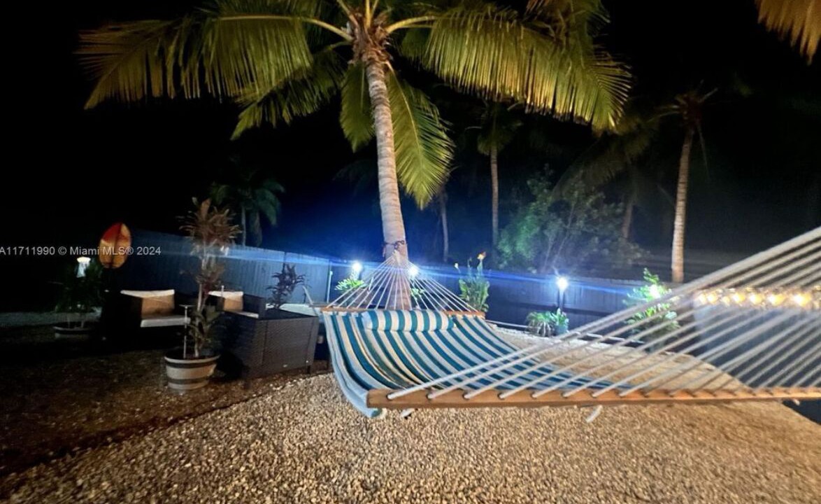 Photo of Patio Balcony in Twin Lakes