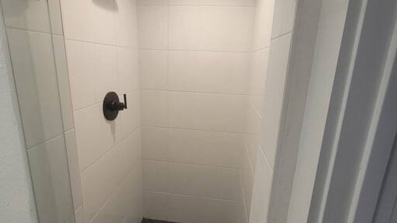 Photo of Bathroom in Trailer Estates