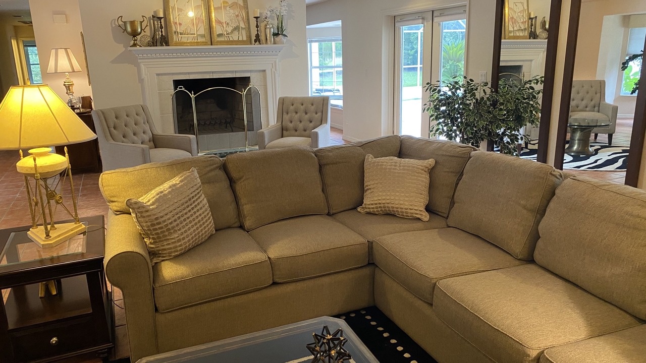 Photo of Livingroom in Fellowship