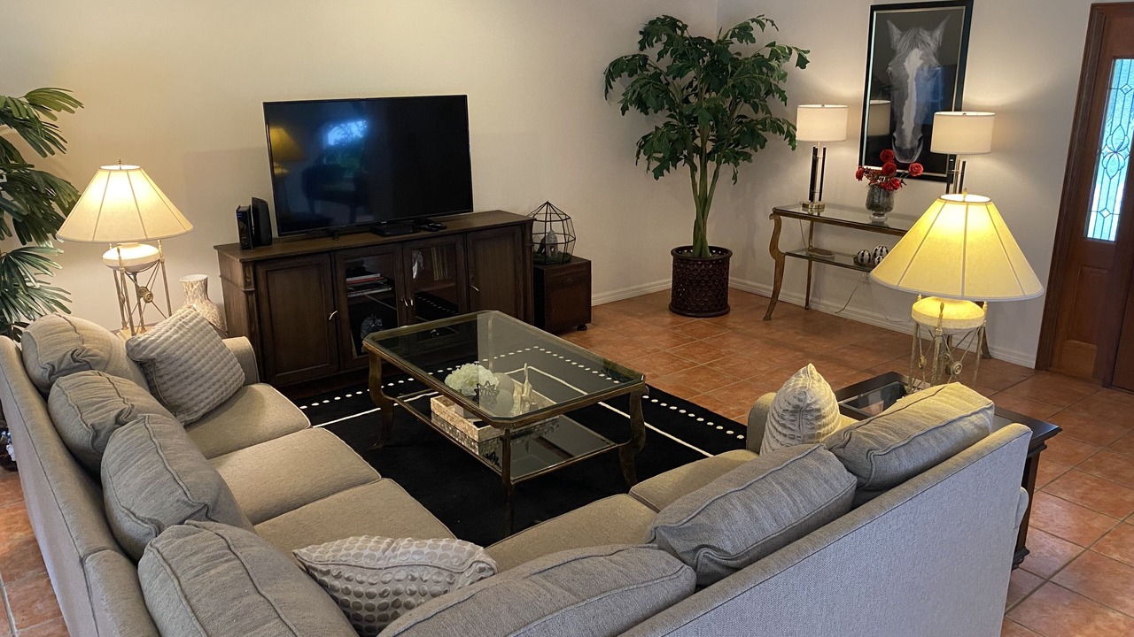 Photo of Livingroom in Fellowship