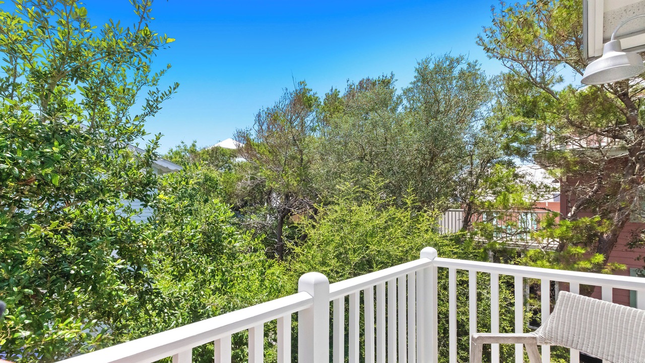 Photo of Patio Balcony in Seaside