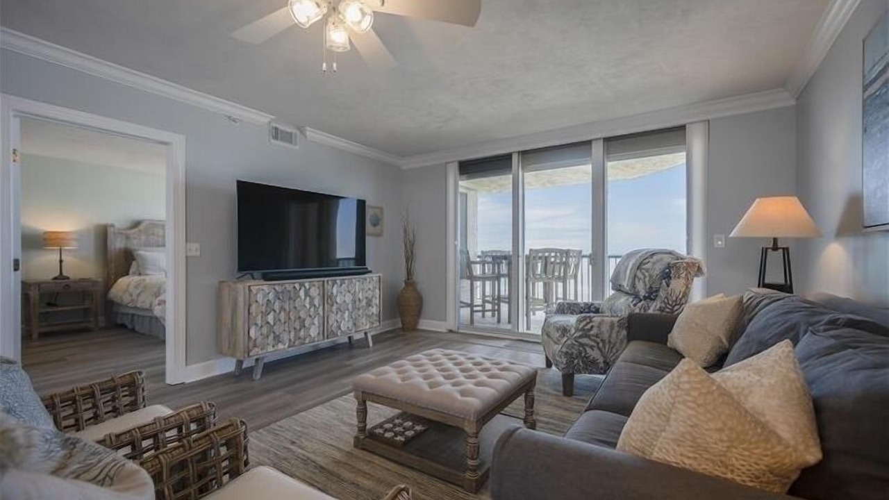 Photo of Livingroom in Ponce Inlet