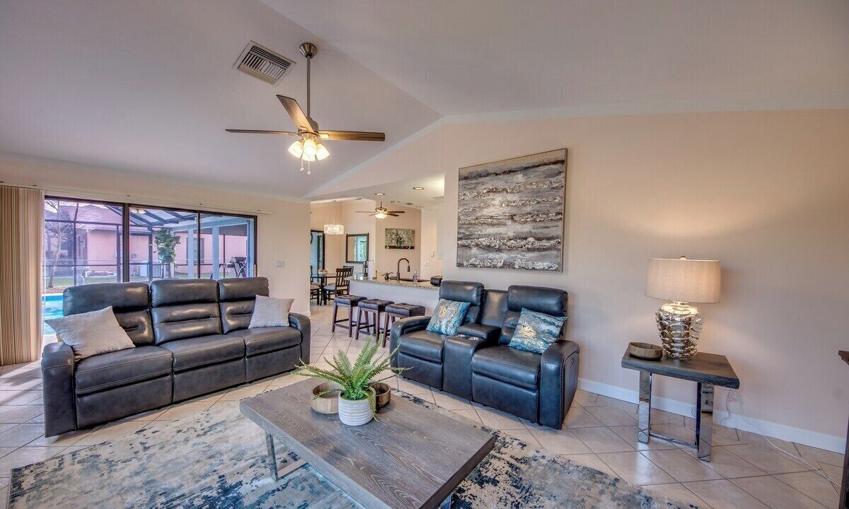 Photo of Livingroom in Fort Myers