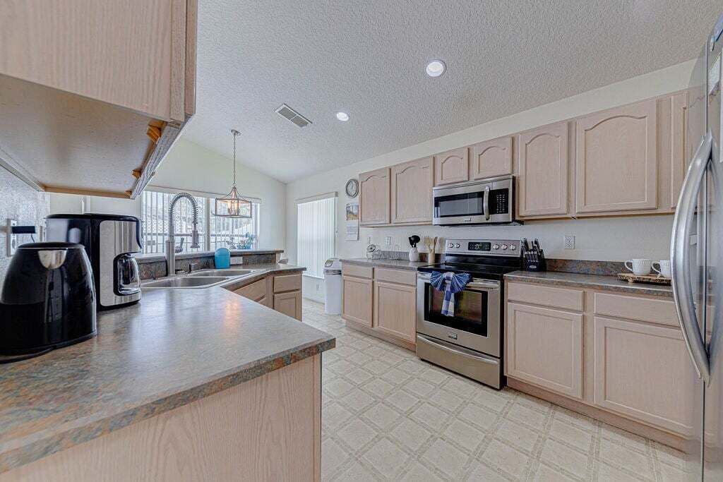 Photo of Kitchen in Orange Tree