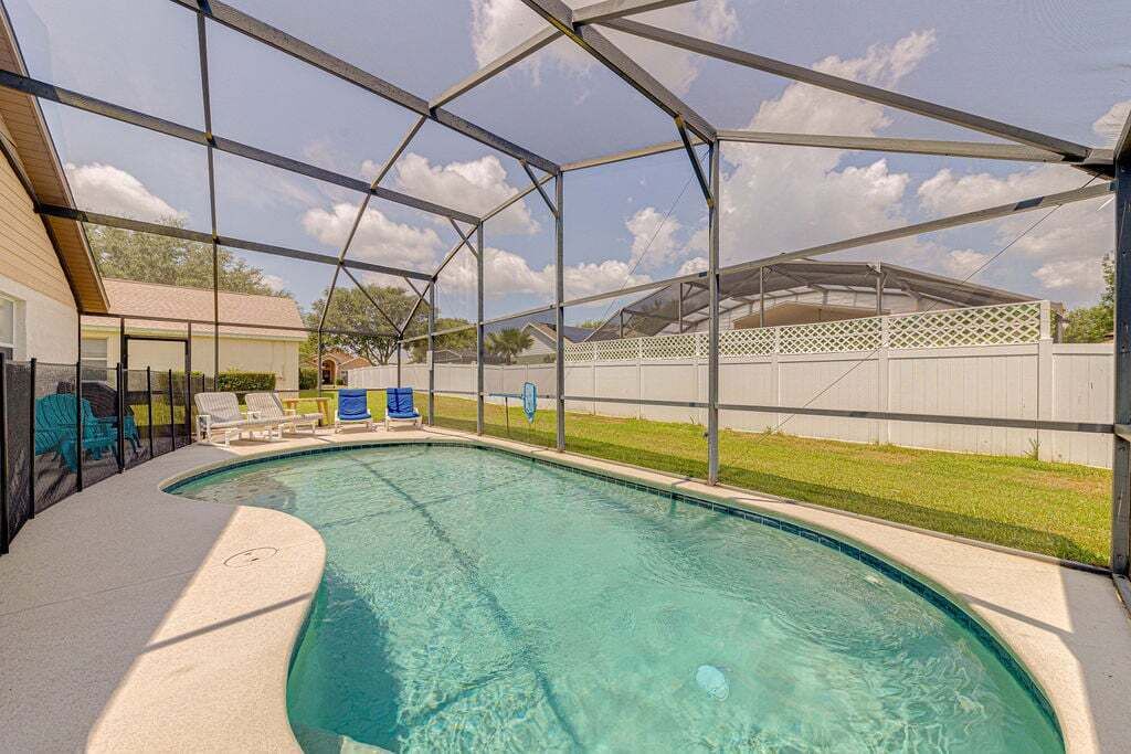 Photo of Outdoor in Orange Tree