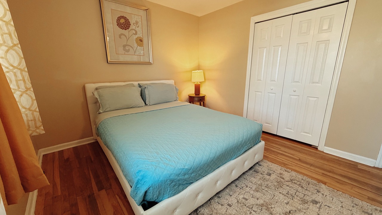 Photo of Bedroom in Valdosta