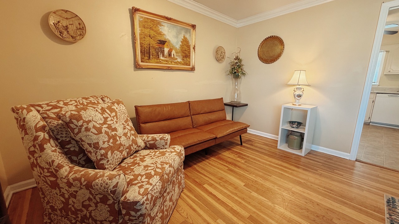 Photo of Livingroom in Valdosta