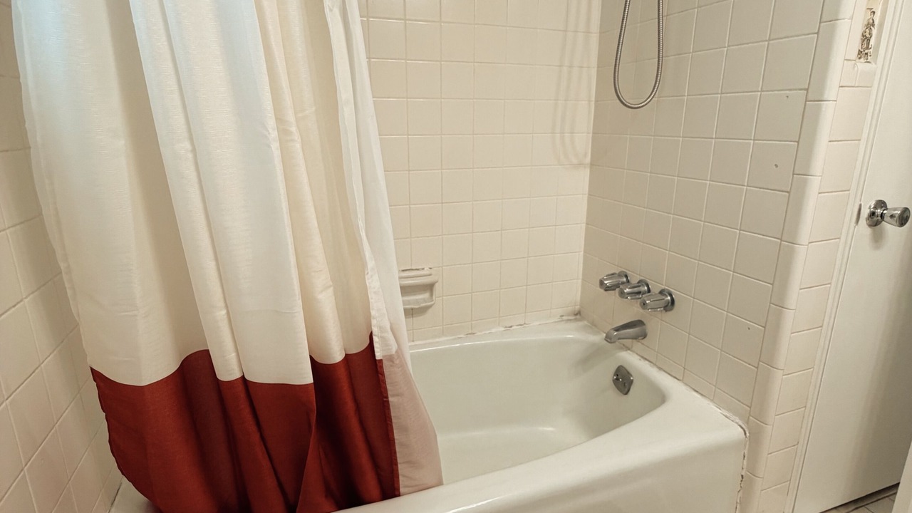 Photo of Bathroom in Valdosta