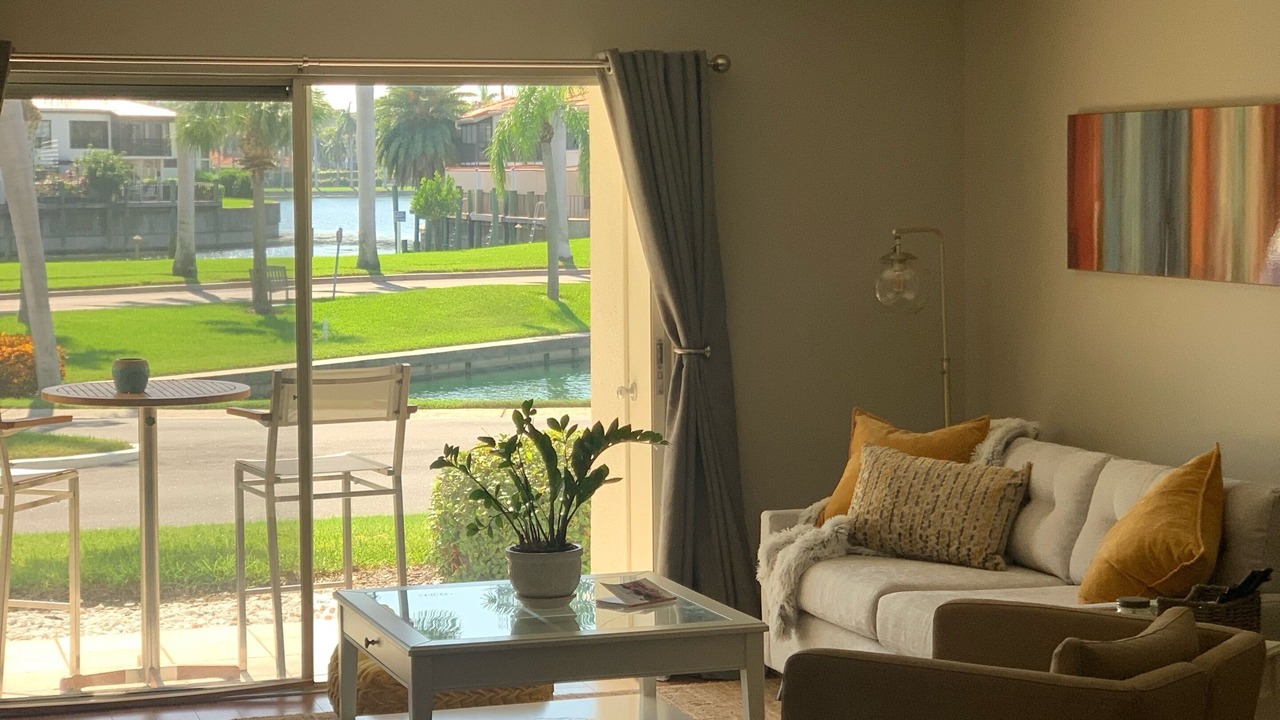 Photo of Livingroom in St. Petersburg