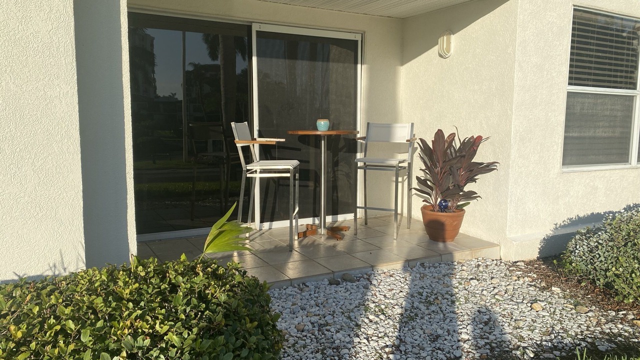 Photo of Patio Balcony in St. Petersburg
