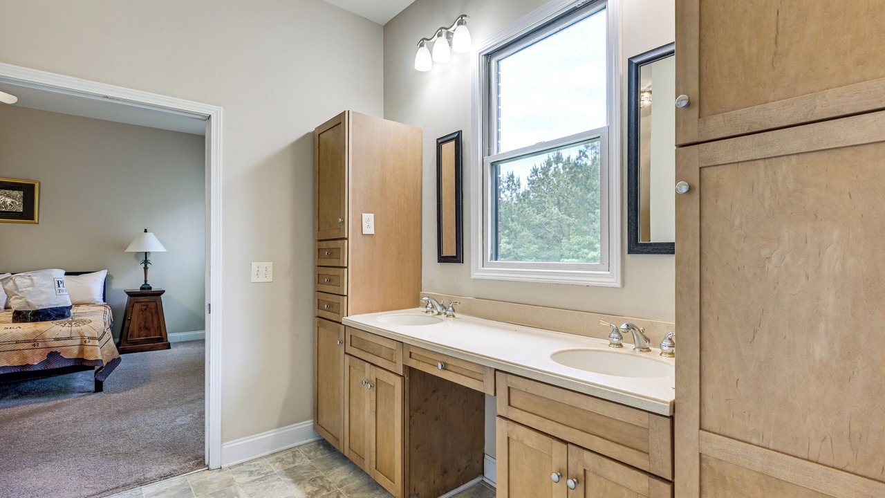 Photo of Bathroom in Houston County