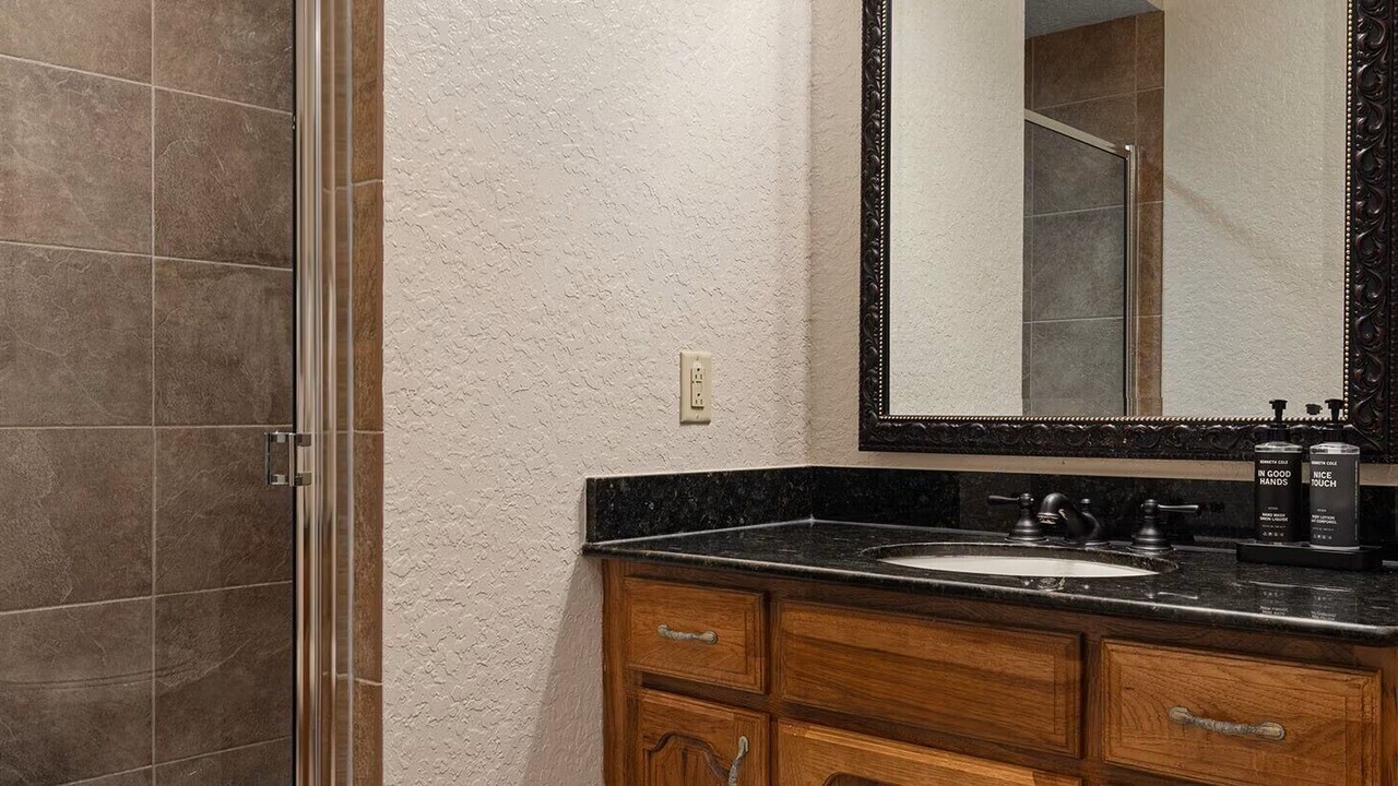 Photo of Bathroom in Lake Buena Vista