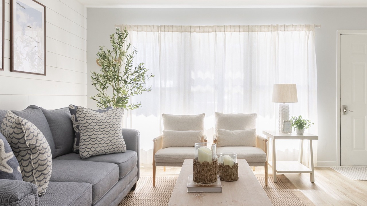 Photo of Livingroom in El Centro Beach