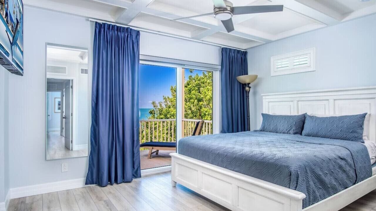 Photo of Bedroom in Marathon