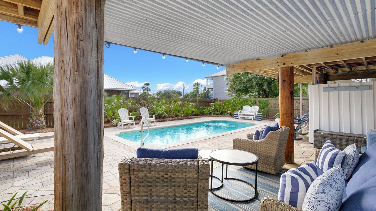 Photo of Outdoor in Gulfview Heights