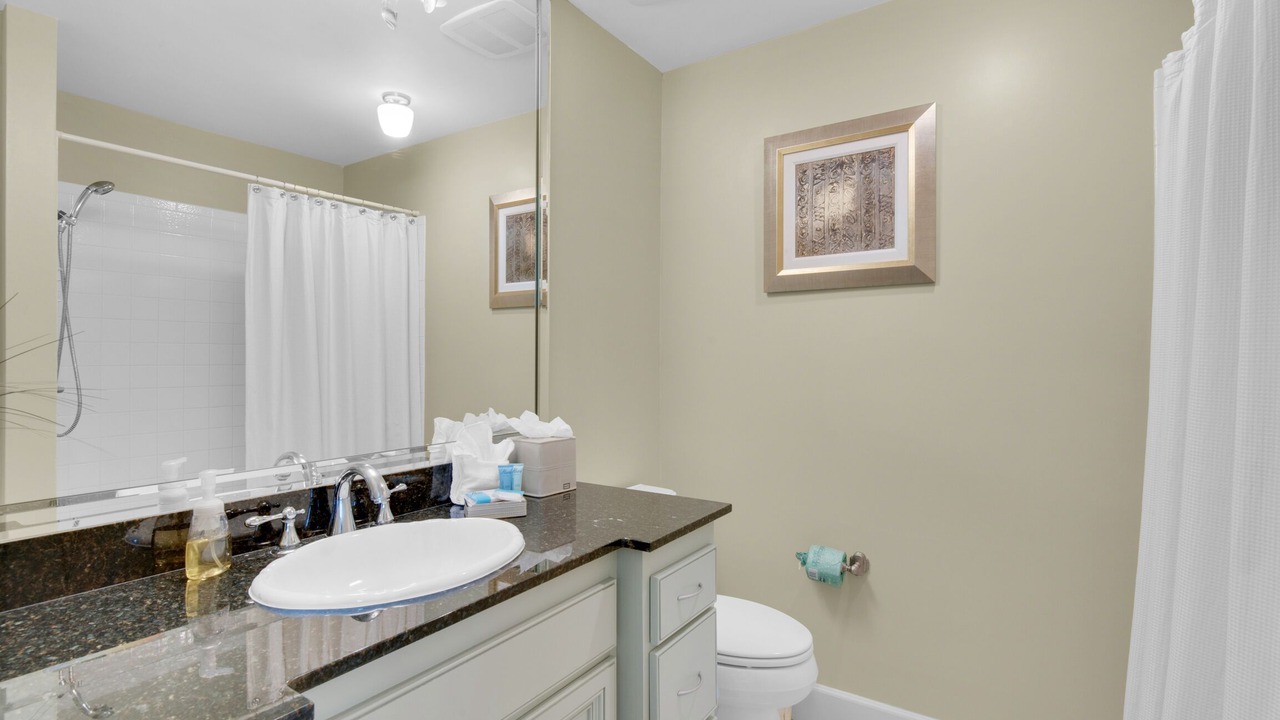 Photo of Bathroom in Holiday Isle