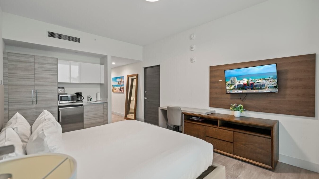 Photo of Bedroom in Hollywood