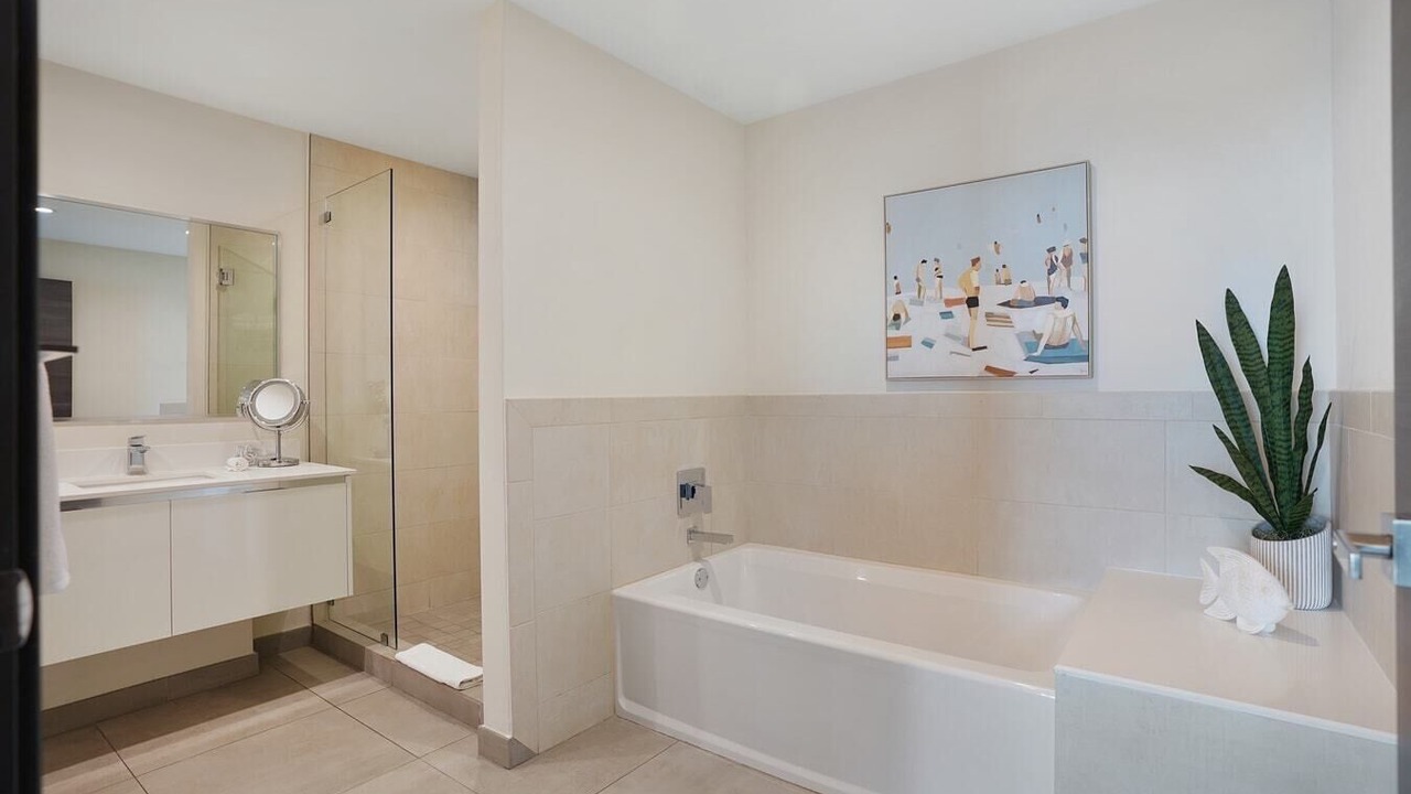 Photo of Bathroom in Hollywood