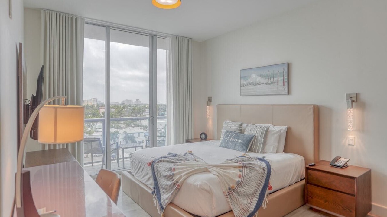 Photo of Bedroom in Hollywood