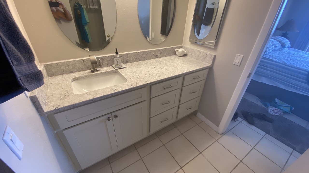 Photo of Bathroom in Hudson