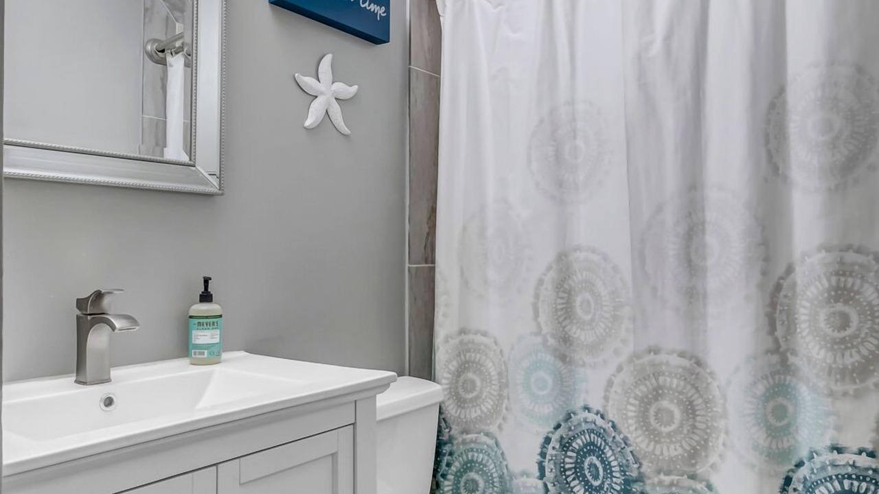 Photo of Bathroom in Sawgrass