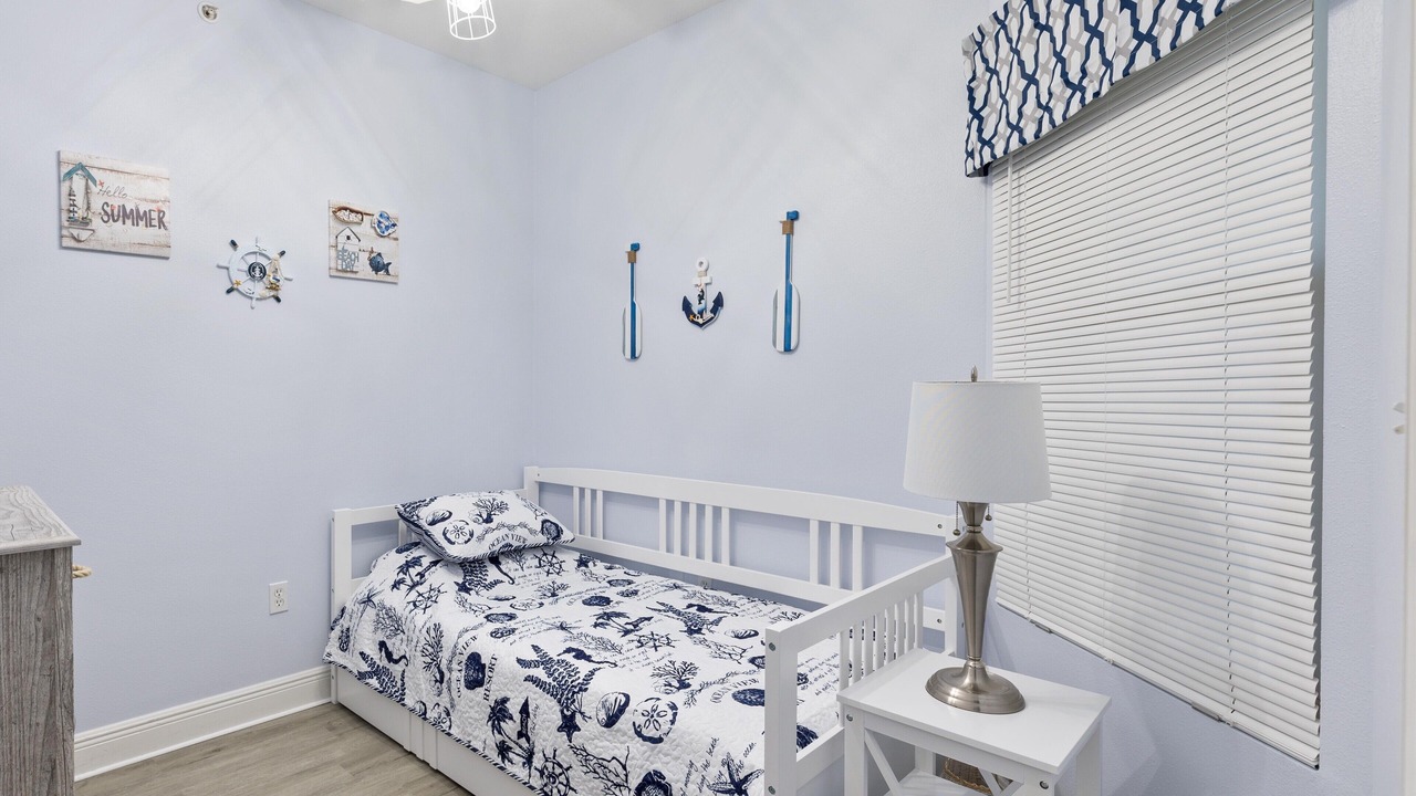 Photo of Bedroom in Miramar Beach