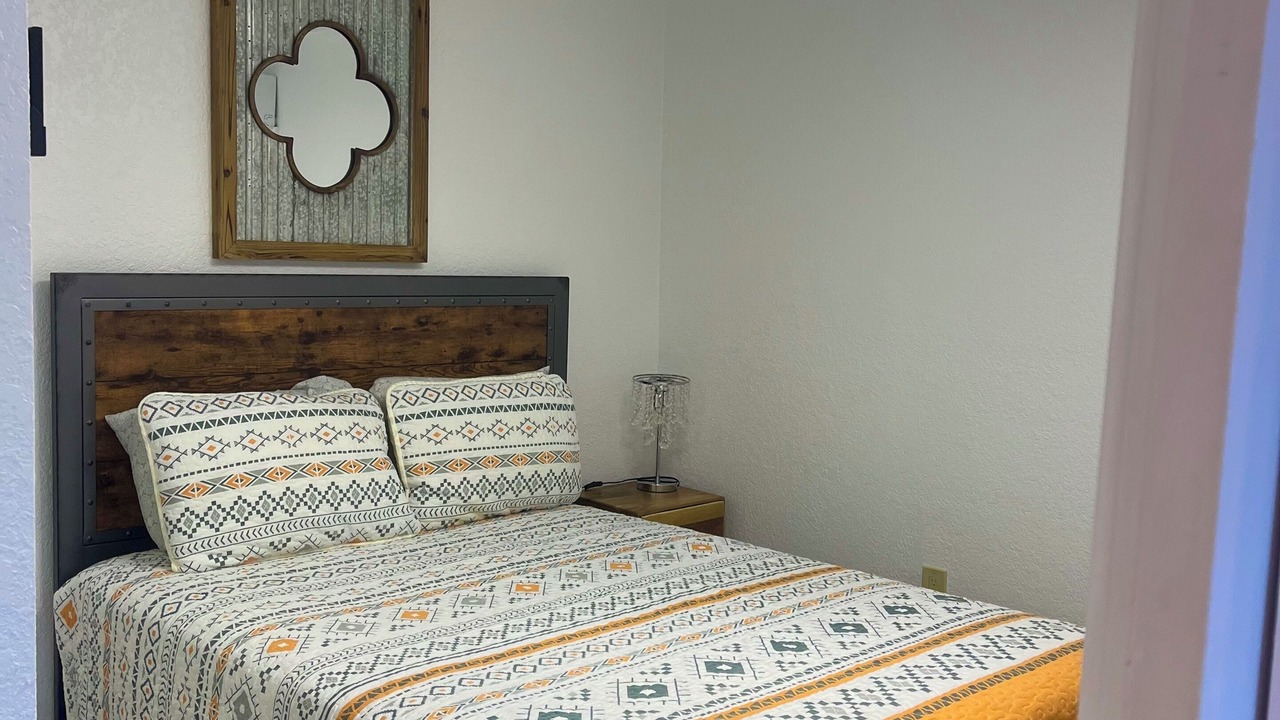 Photo of Bedroom in Egypt Lake-Leto