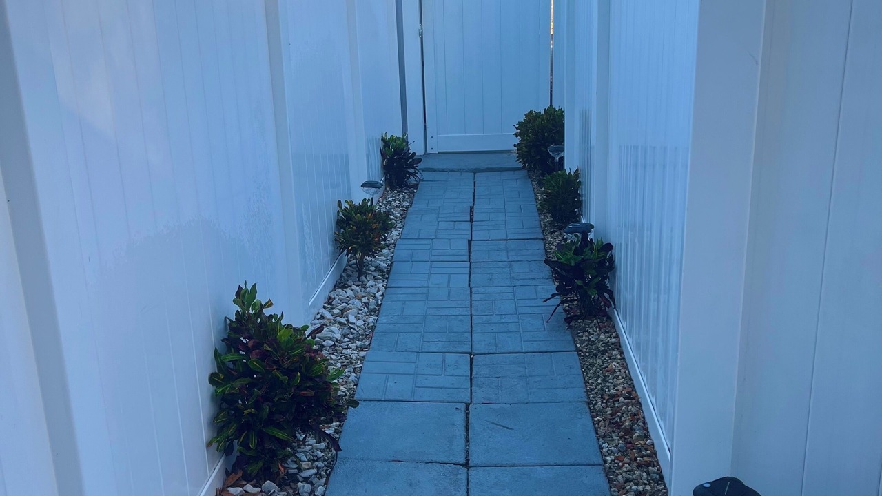 Photo of Patio Balcony in Egypt Lake-Leto