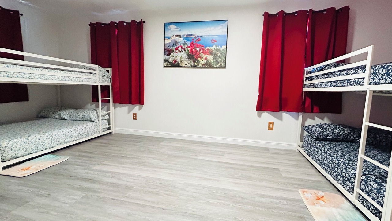 Photo of Bedroom in Sarasota Springs