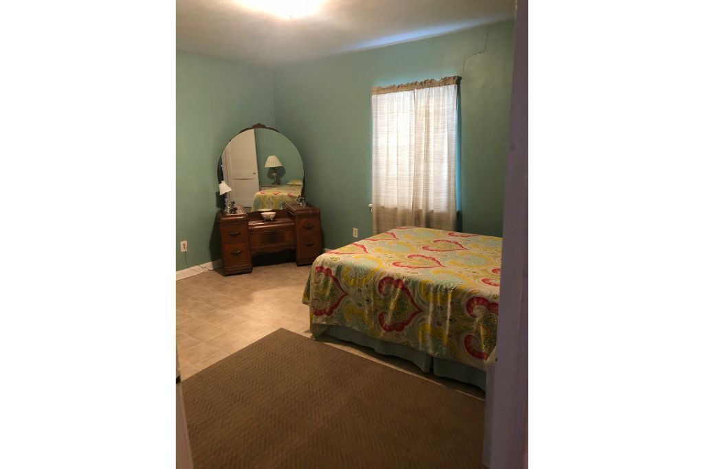 Photo of Bedroom in Waycross
