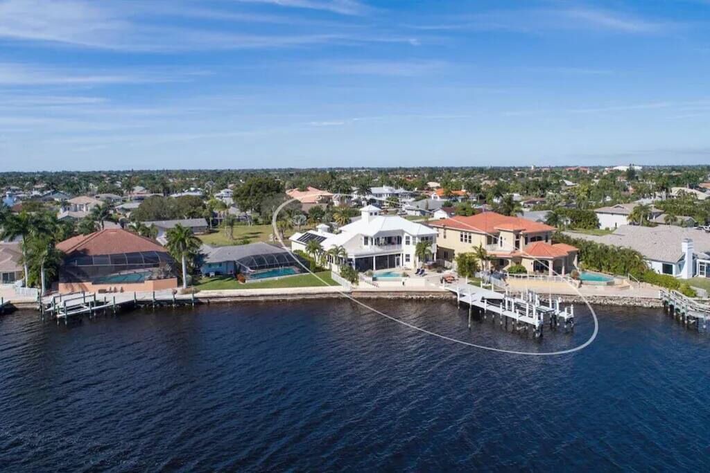 Photo of Others in Caloosahatchee