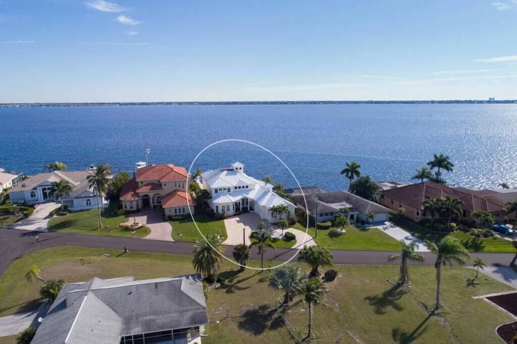 Photo of Others in Caloosahatchee
