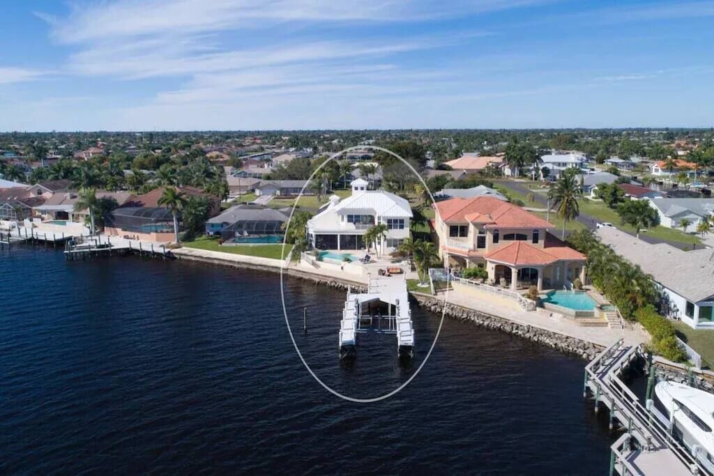 Photo of Others in Caloosahatchee