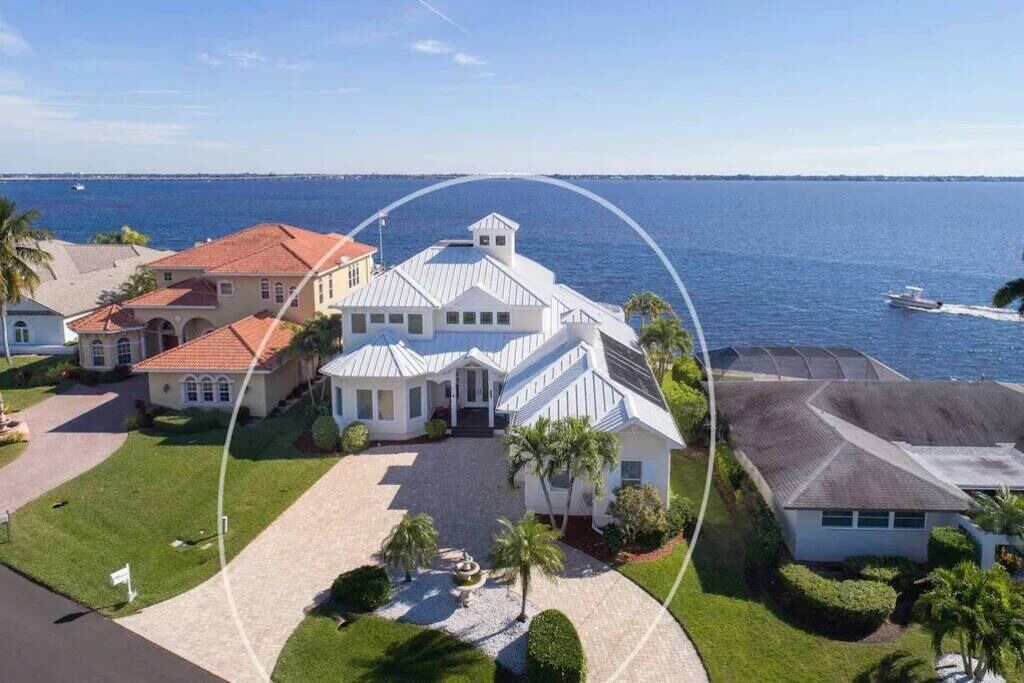 Photo of Others in Caloosahatchee