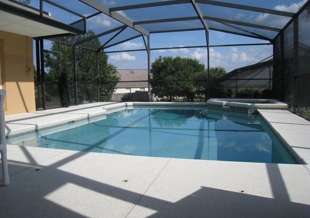 Photo of Outdoor in Orange Tree