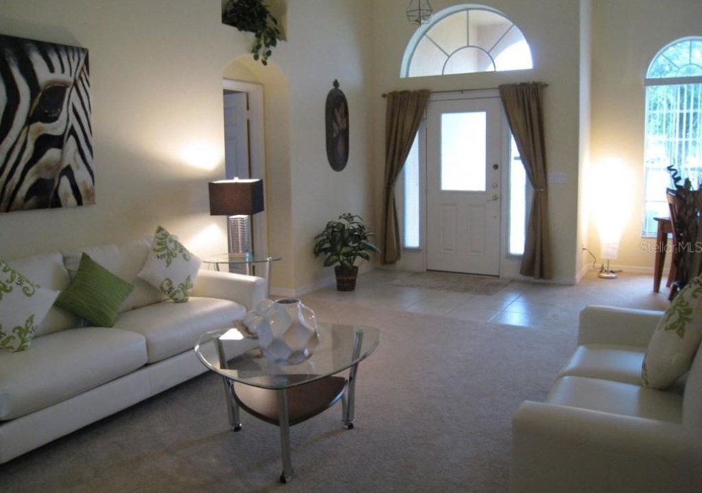 Photo of Livingroom in Orange Tree