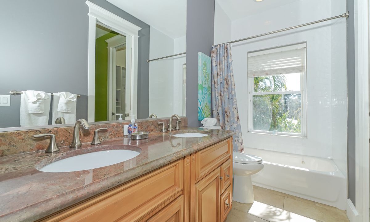 Photo of Bathroom in Bradenton Beach