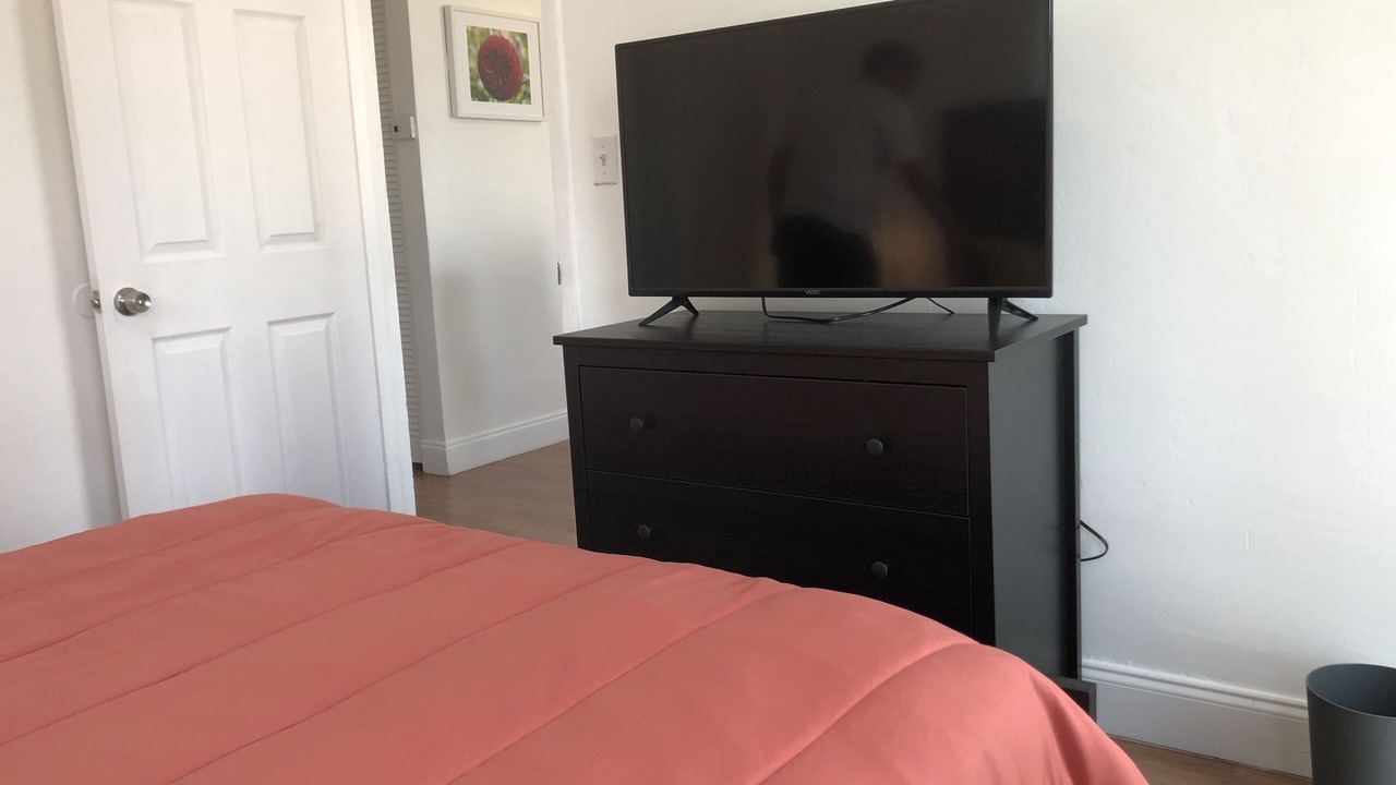 Photo of Bedroom in Overtown