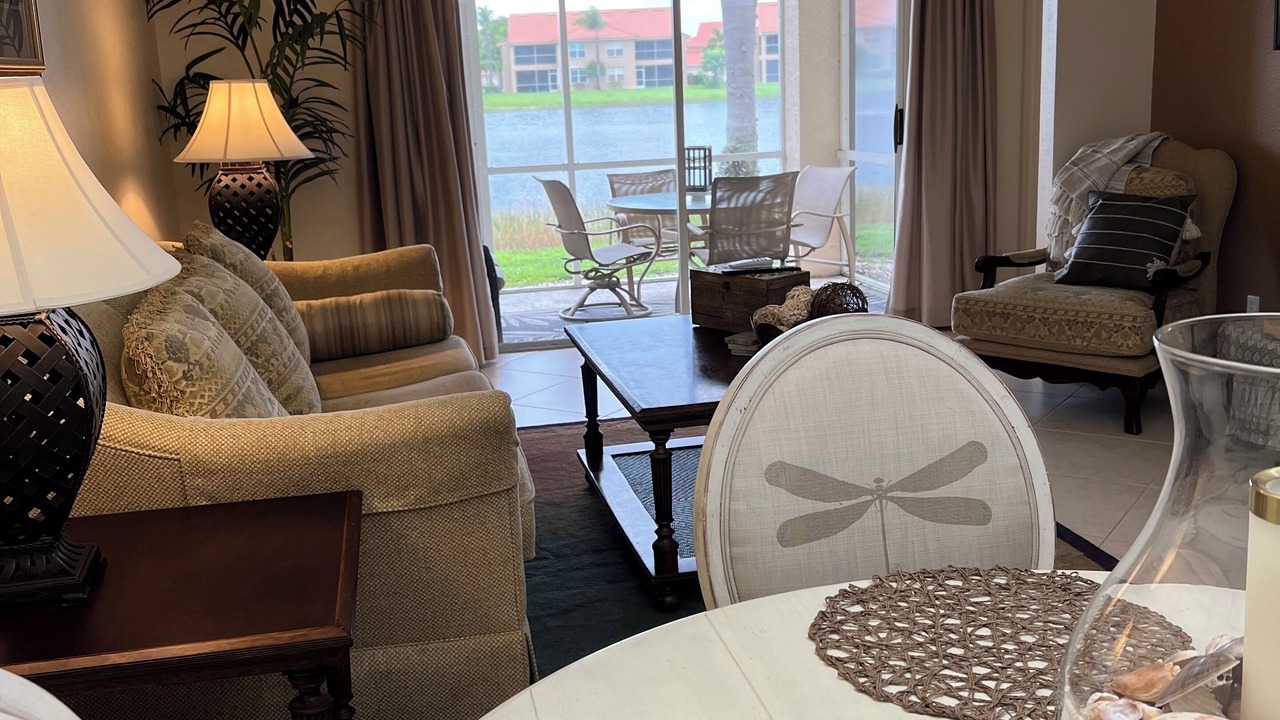 Photo of Livingroom in Naples