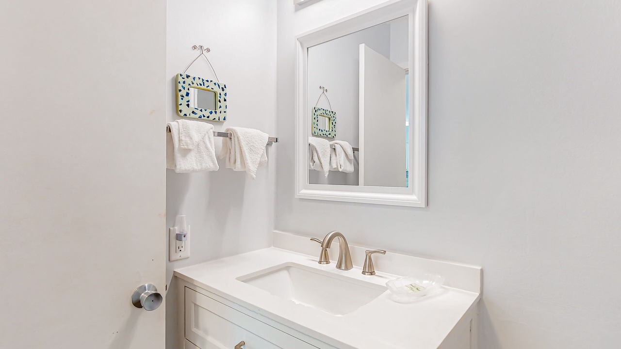 Photo of Bathroom in Santa Rosa Beach